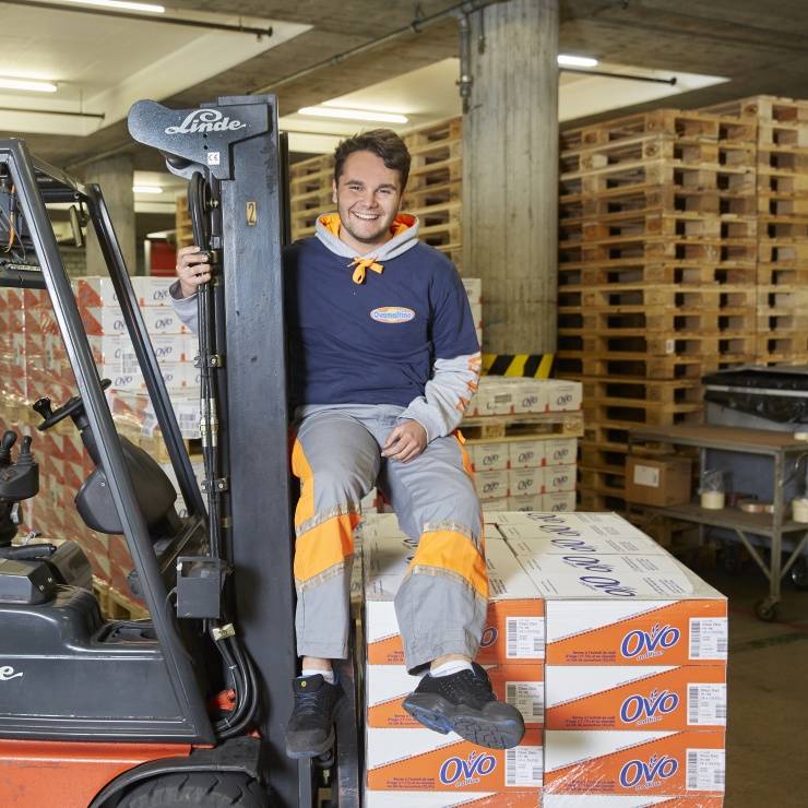 Logistics specialist EFZ